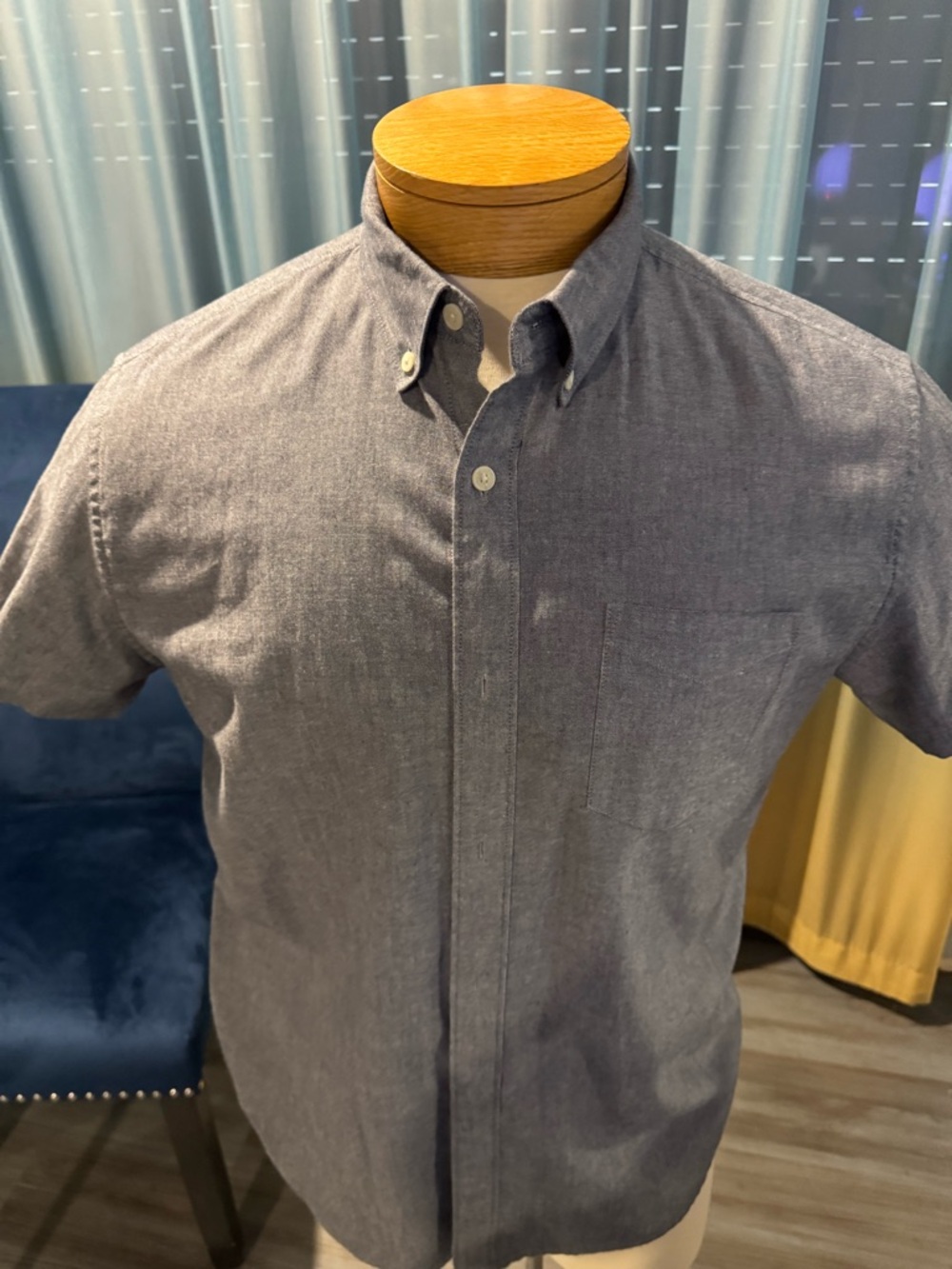urban pipeline Short-Sleeve Button-Down Shirt in Heather Blue